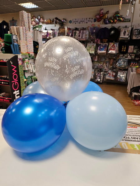 Latex Quad Balloon Centrepiece